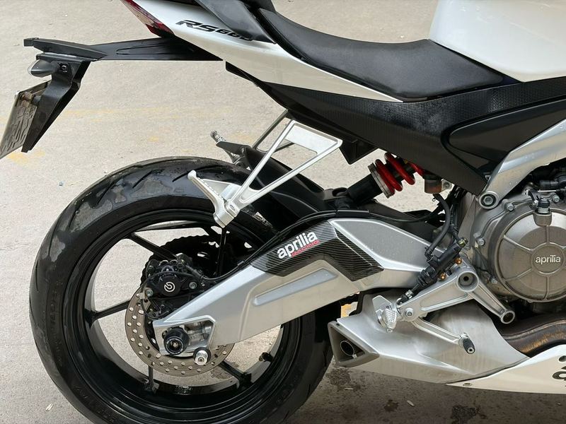 二手阿普利亚RS 660 