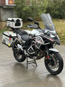 二手贝纳利金鹏 TRK502