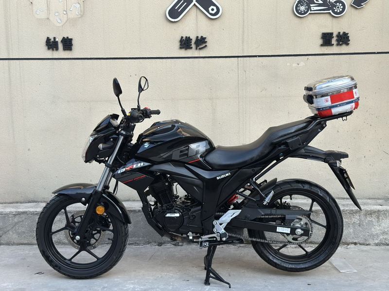 二手济南铃木极客飒 Gixxer 155 NK