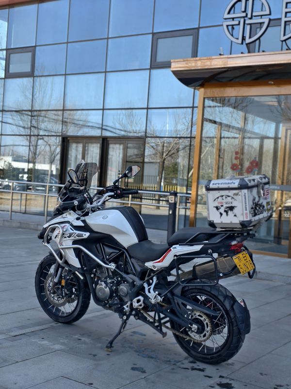 二手贝纳利金鹏 TRK502