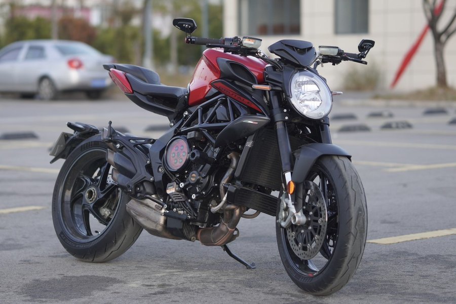 二手奥古斯塔Brutale 800