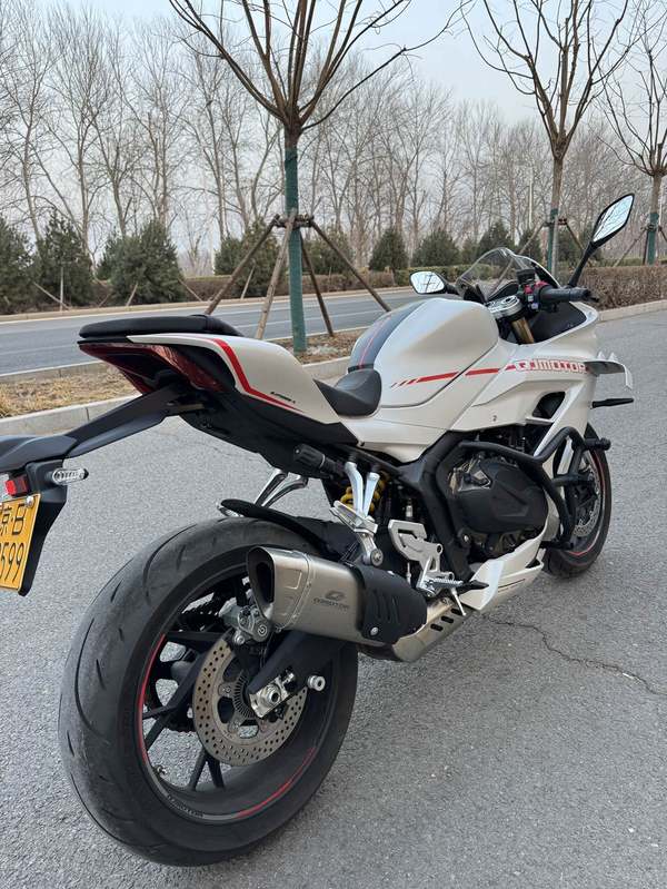 二手QJMOTOR赛600