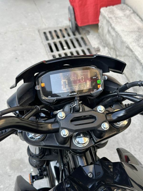 二手济南铃木极客飒 Gixxer 155 NK