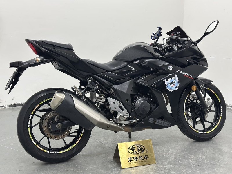 二手豪爵铃木GSX250R