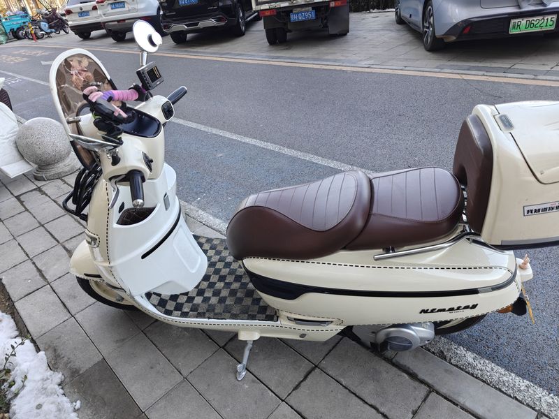 二手南方梦拉丽莎 飞戈