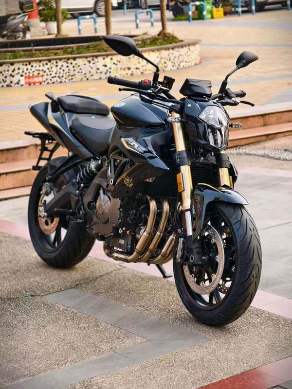 二手贝纳利TNT600i