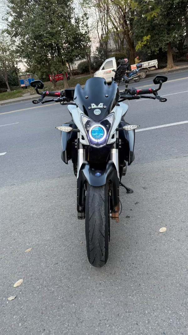 二手贝纳利TNT600i