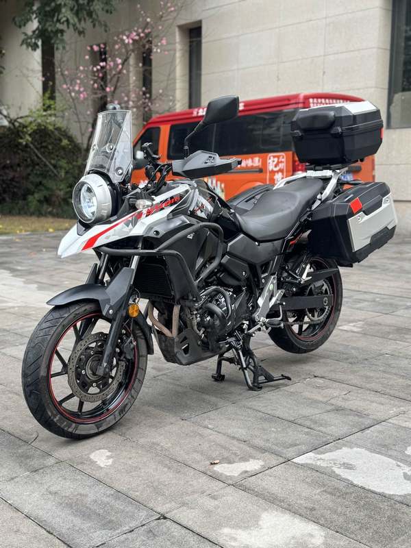 二手豪爵铃木DL250