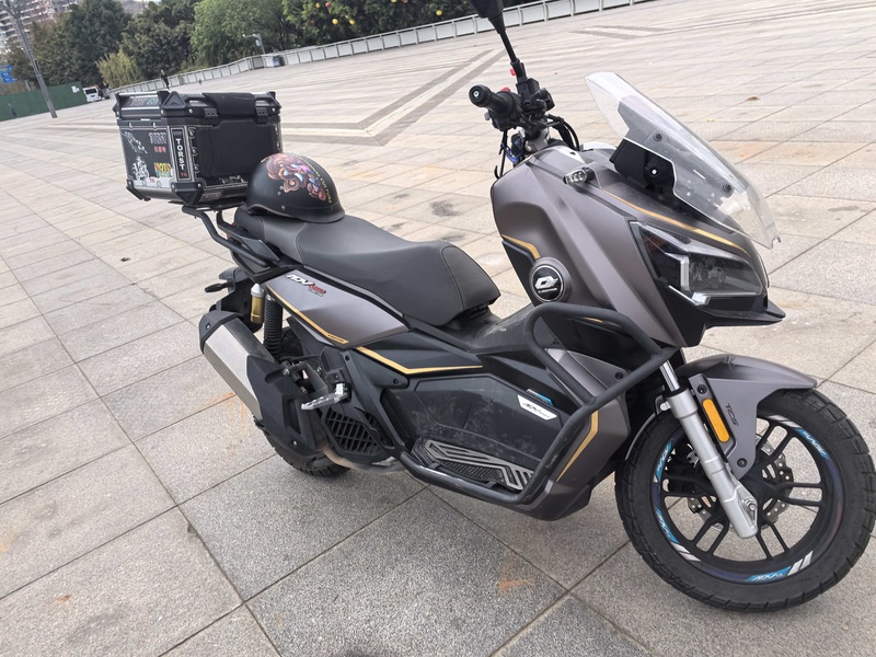 二手QJMOTOR鸿150ADV