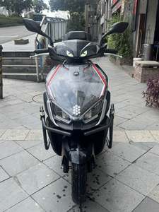 二手QJMOTOR鸿150RS