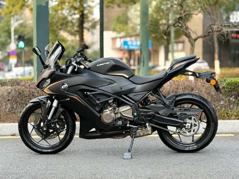 二手QJMOTOR赛250