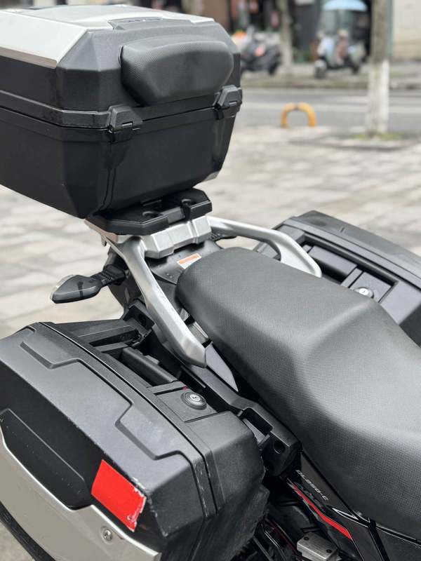 二手豪爵铃木DL250