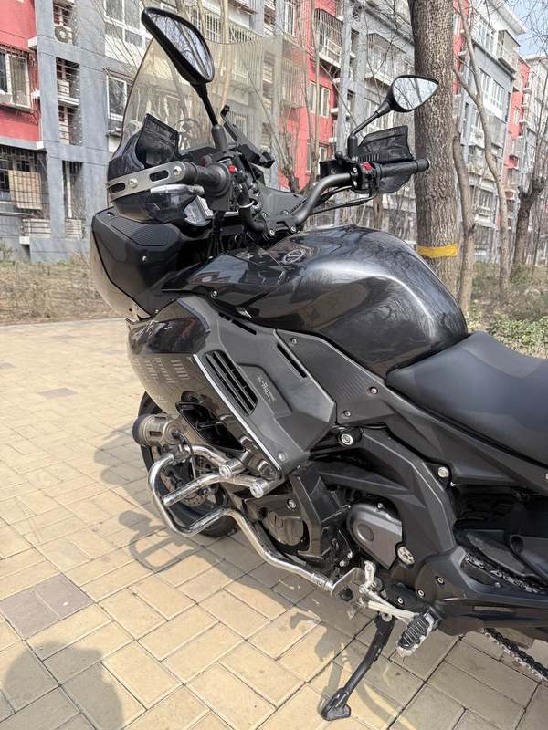 二手贝纳利600GC