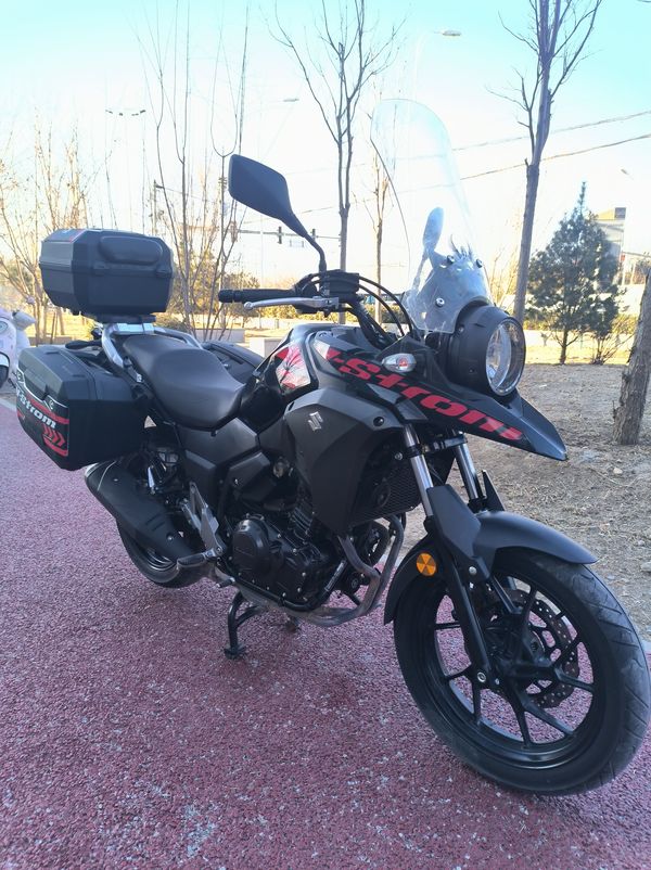 二手豪爵铃木DL250