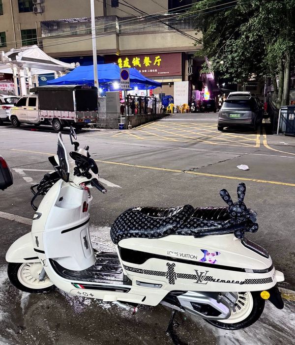 二手南方梦拉丽莎 飞戈