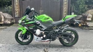 二手川崎Ninja 400