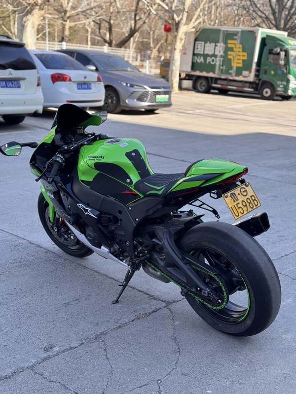 二手川崎Ninja ZX-10R