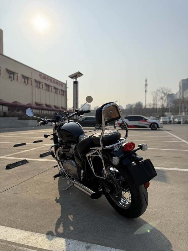 二手凯旋Bonneville Speedmaster