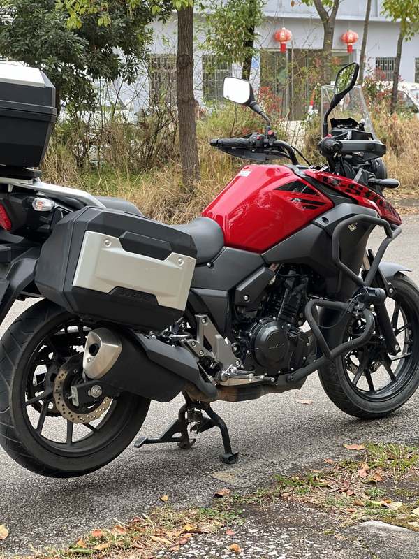 二手豪爵铃木DL250