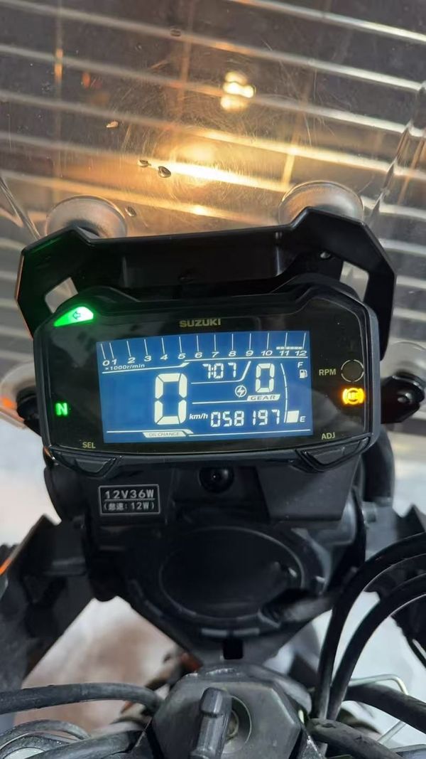 二手豪爵铃木DL250