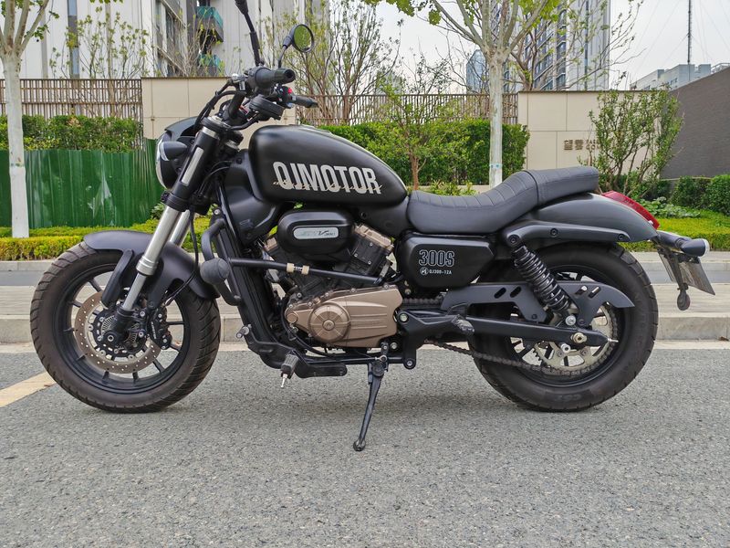 二手QJMOTOR闪300
