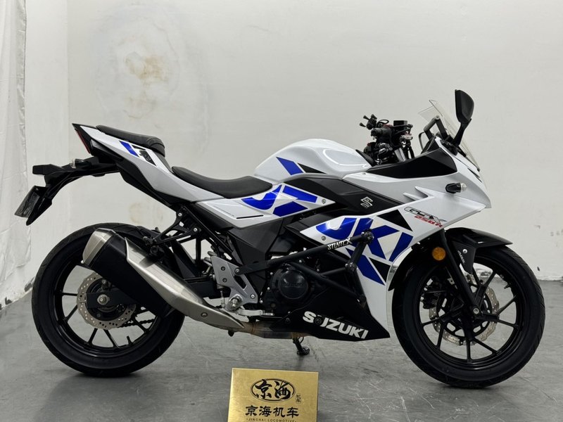 二手豪爵铃木GSX250R
