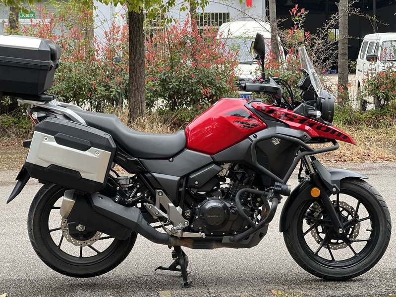 二手豪爵铃木DL250