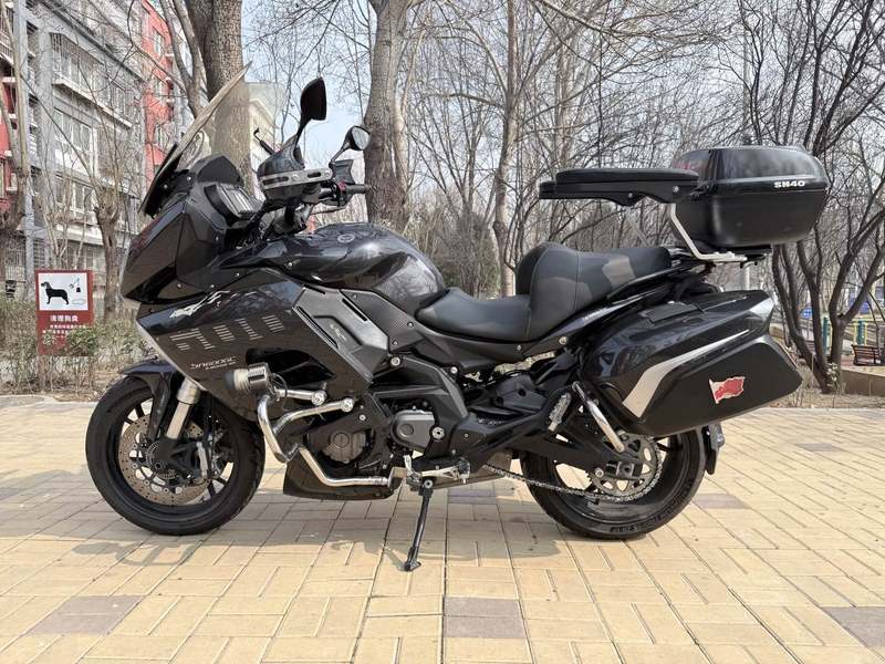 二手贝纳利600GC