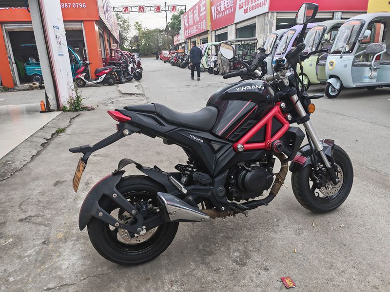 二手银钢小怪兽150