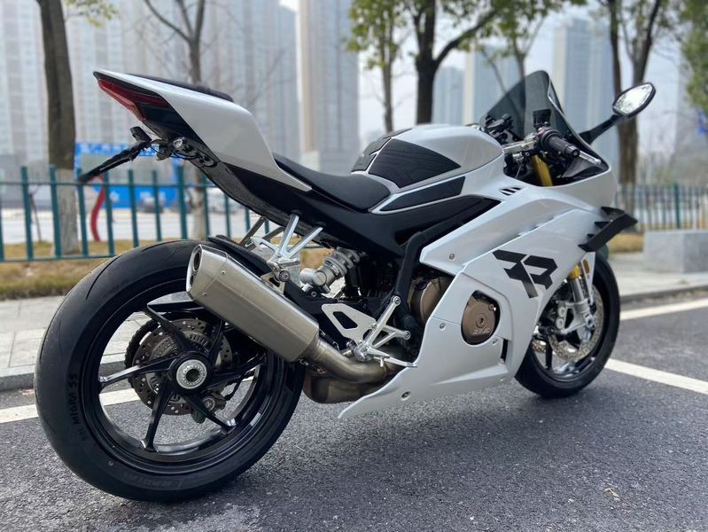 二手张雪机车500RR