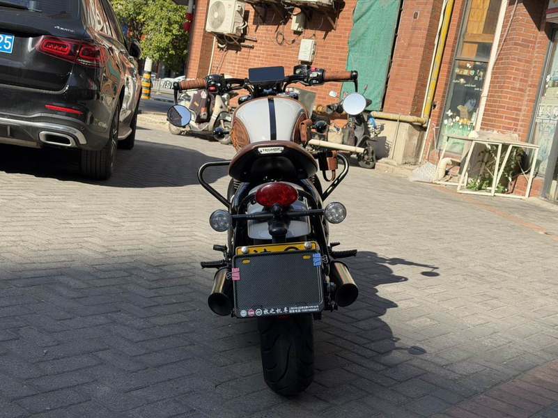 二手凯旋Bonneville Bobber