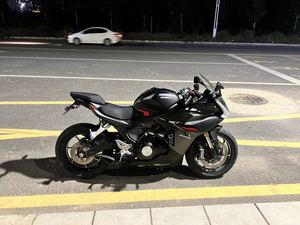 二手贝纳利龙卷风 Tornado 552R