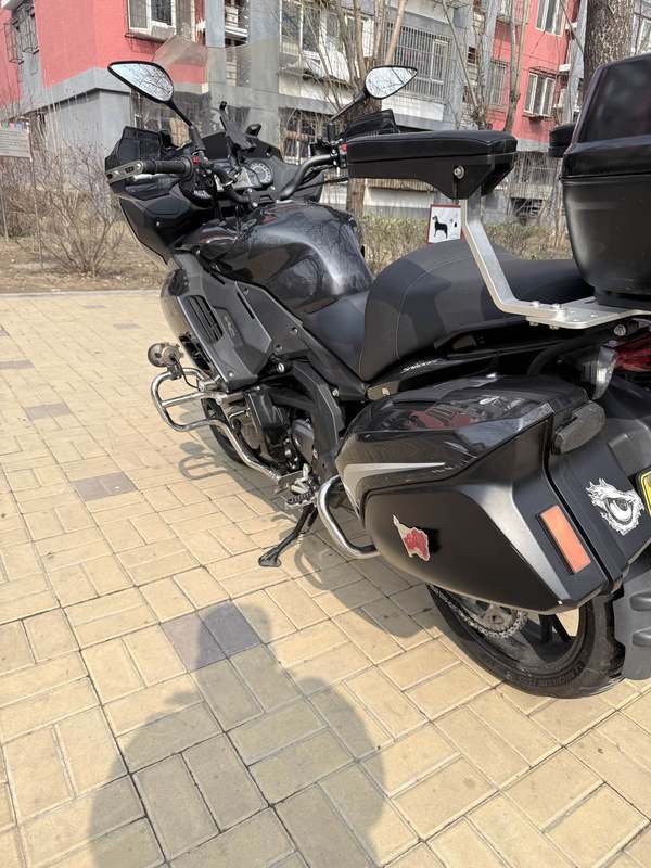 二手贝纳利600GC