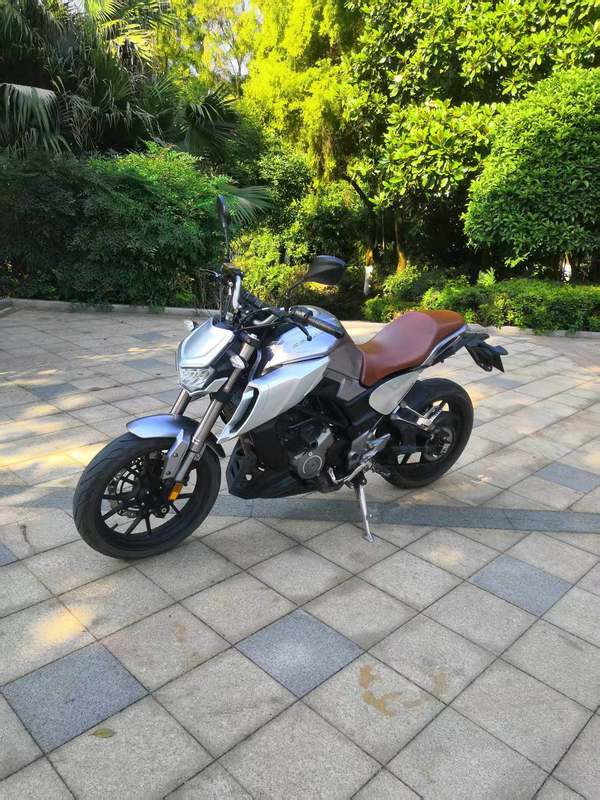 二手森科金刚魔兽 SK 250-K