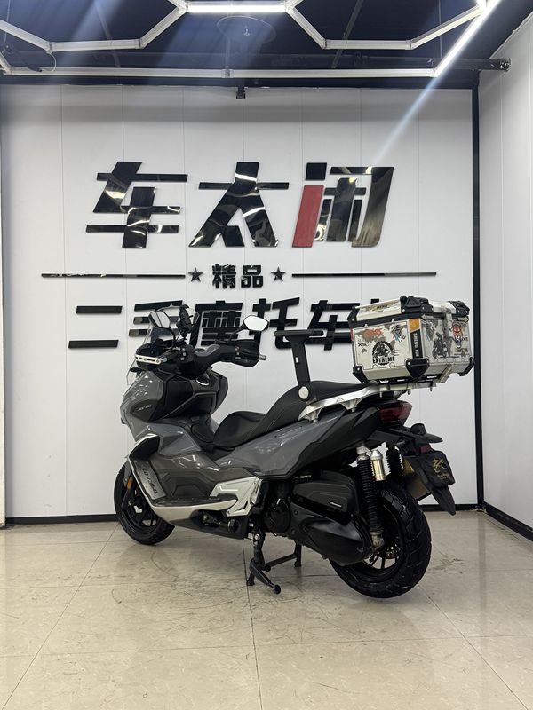 二手大阳V锐 ADV350