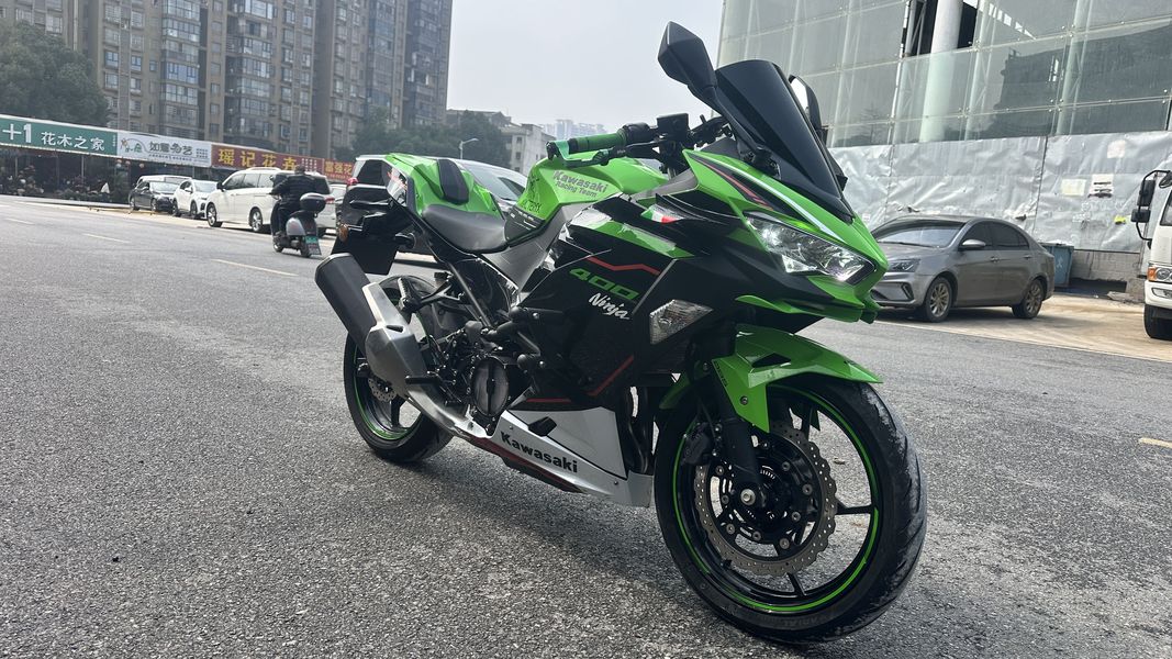 二手川崎Ninja 400