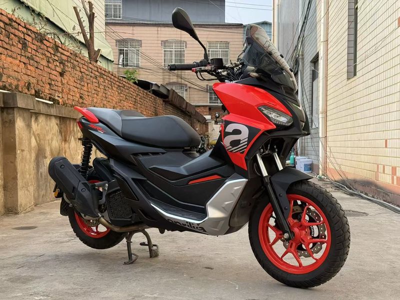 二手阿普利亚SR GT 200