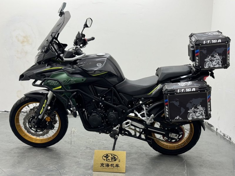二手贝纳利金鹏 TRK502