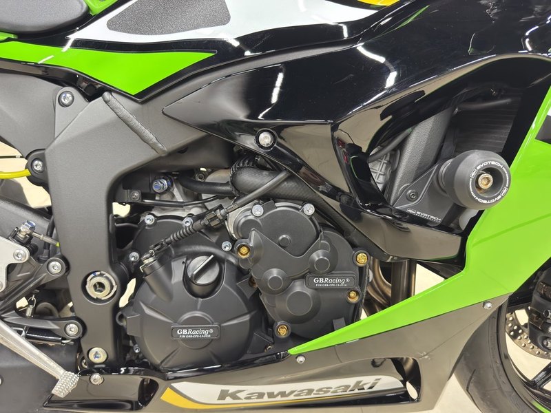 二手川崎Ninja ZX-6R 