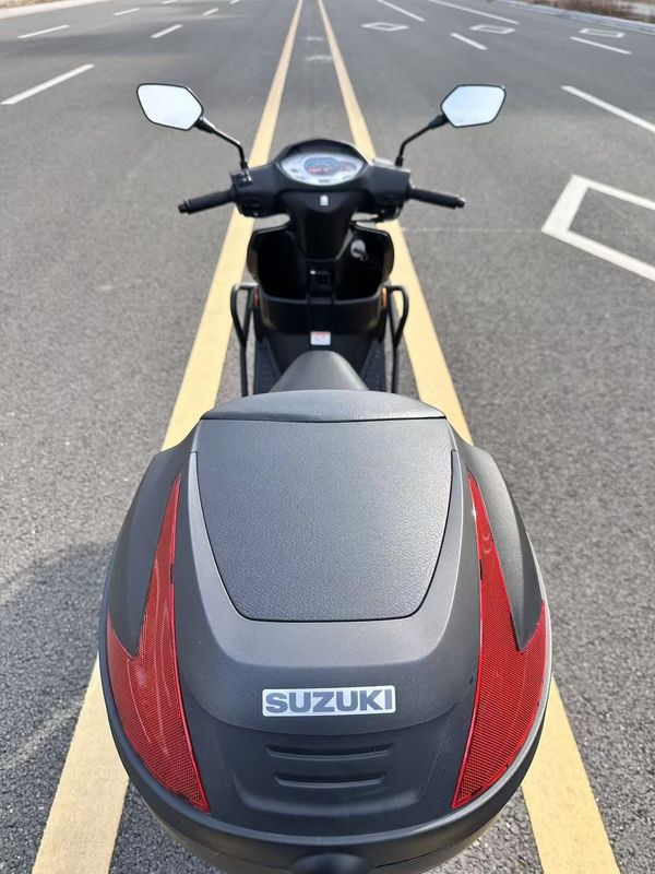 二手济南铃木优驿 UE125T