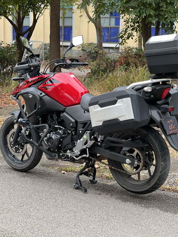 二手豪爵铃木DL250