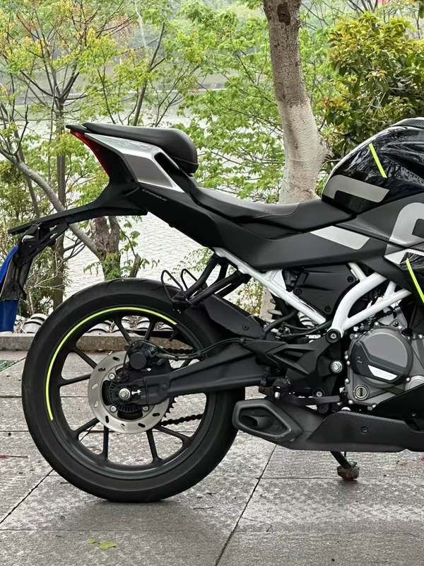 二手春风250SR
