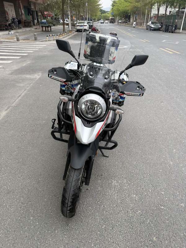 二手豪爵铃木DL250