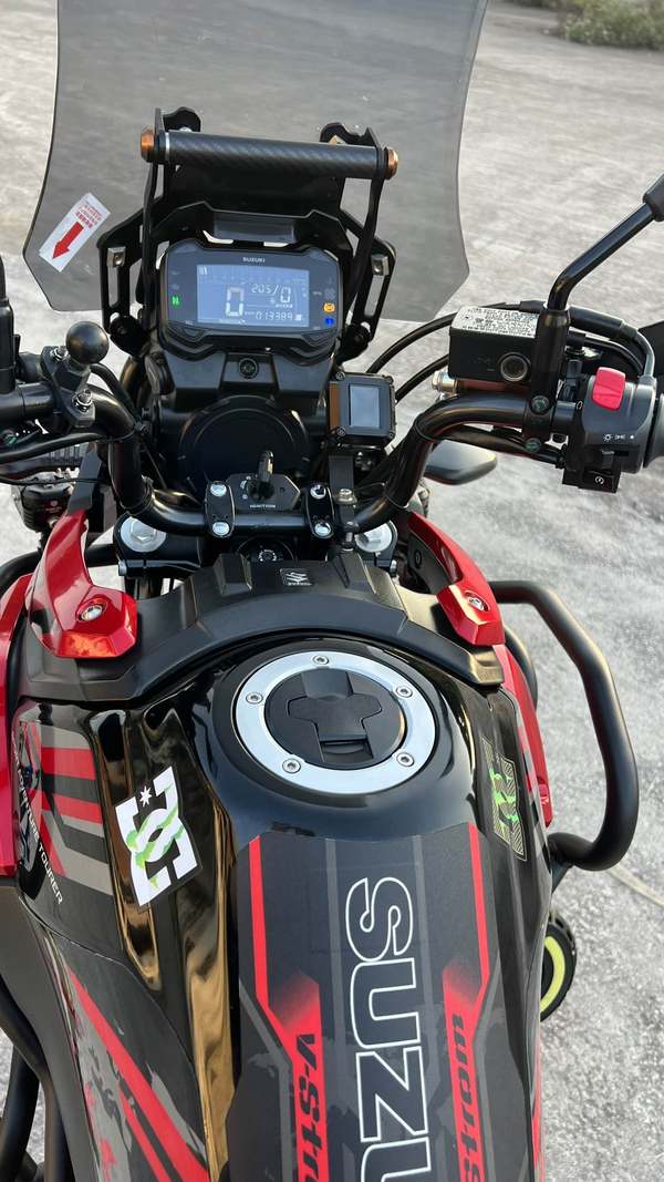 二手豪爵铃木DL250