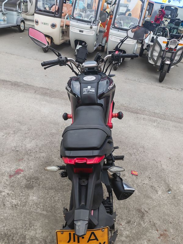 二手银钢小怪兽150