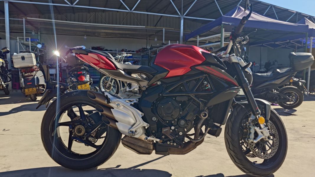 二手奥古斯塔Brutale 800