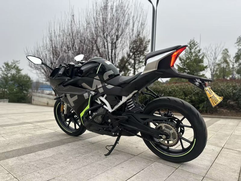 二手春风250SR