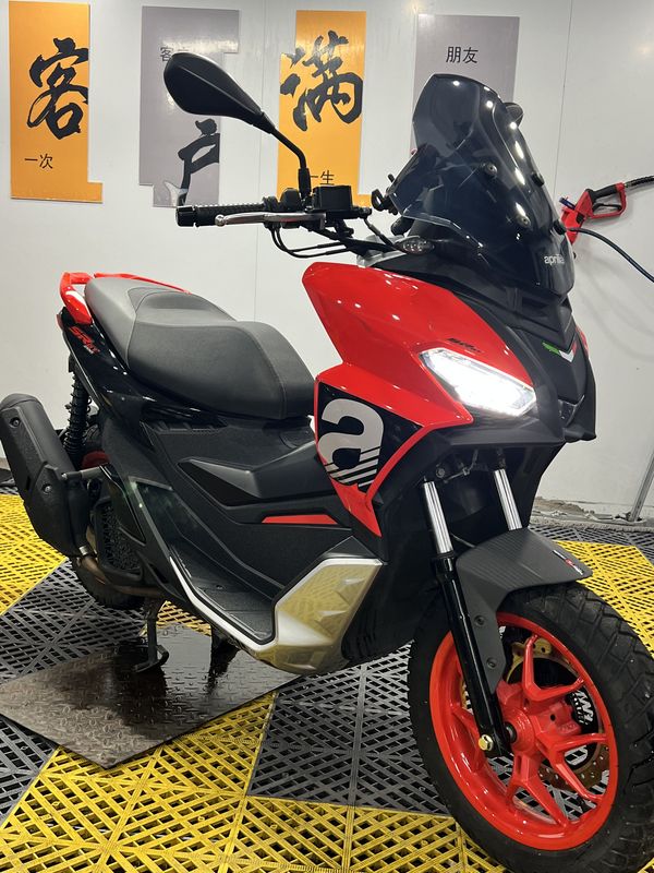 二手阿普利亚SR GT 200