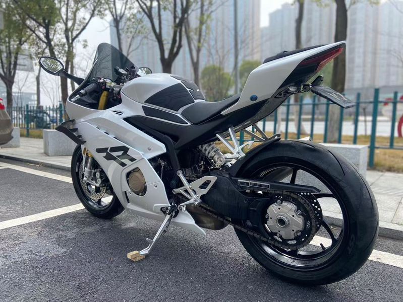 二手张雪机车500RR