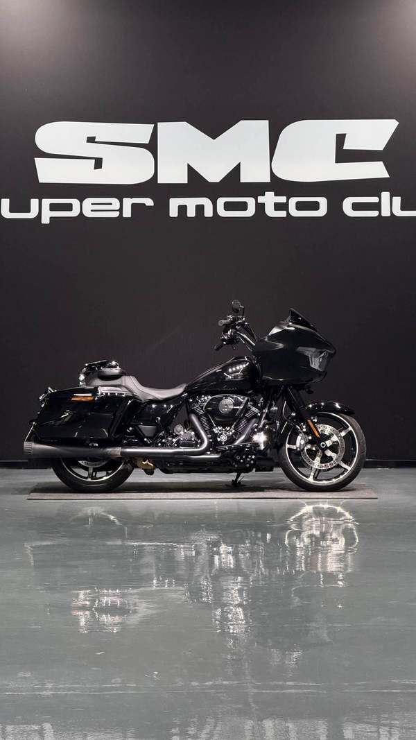 二手哈雷戴维森公路滑翔 Road Glide